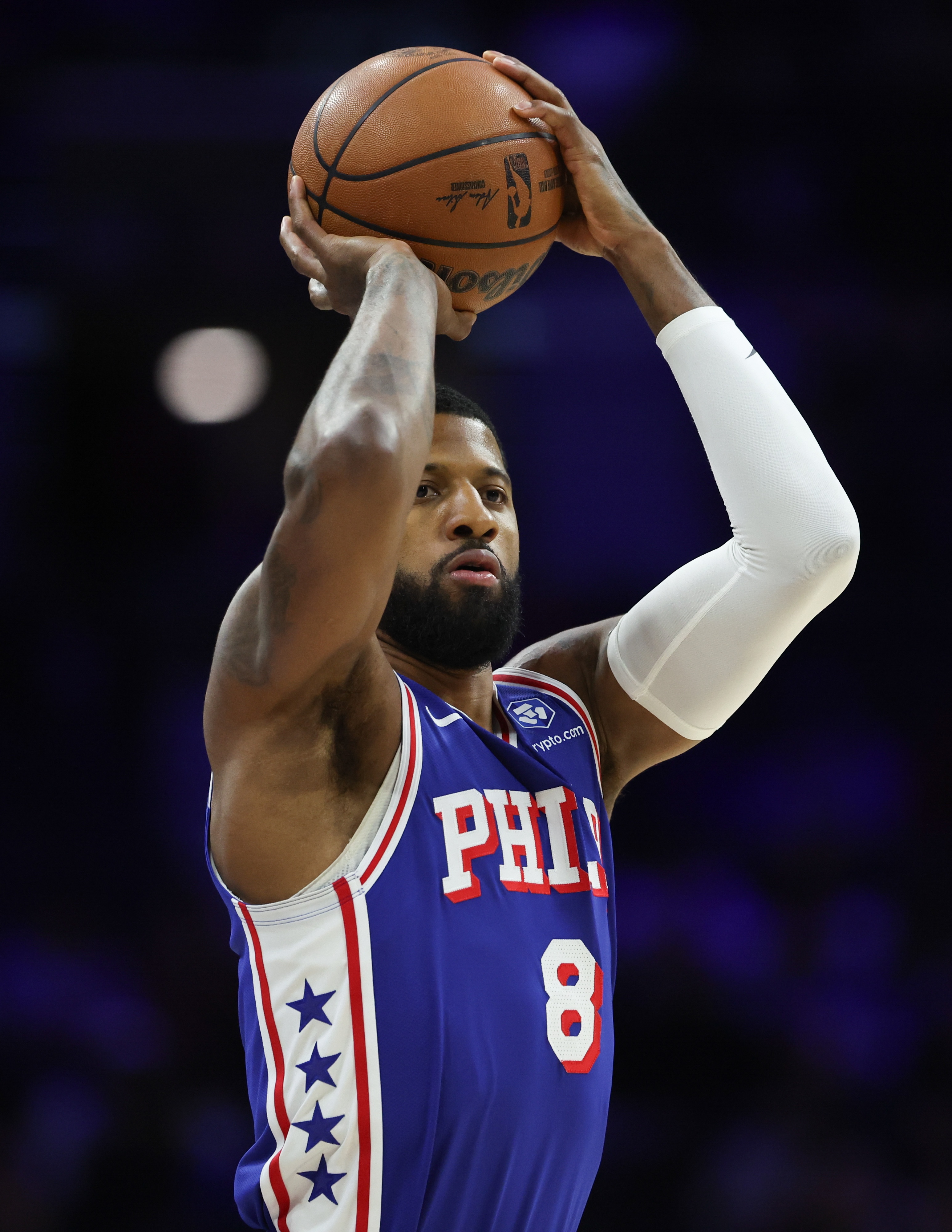 开云注册网址-本赛季还没打过背靠背！乔治：明天醒来看看感觉如何 希望能打